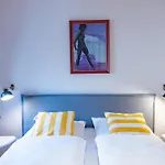 Jazz Apartments